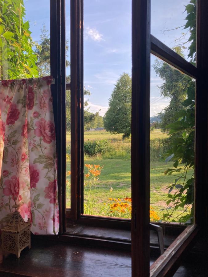 Stara Szkola Villa Krempna Bagian luar foto